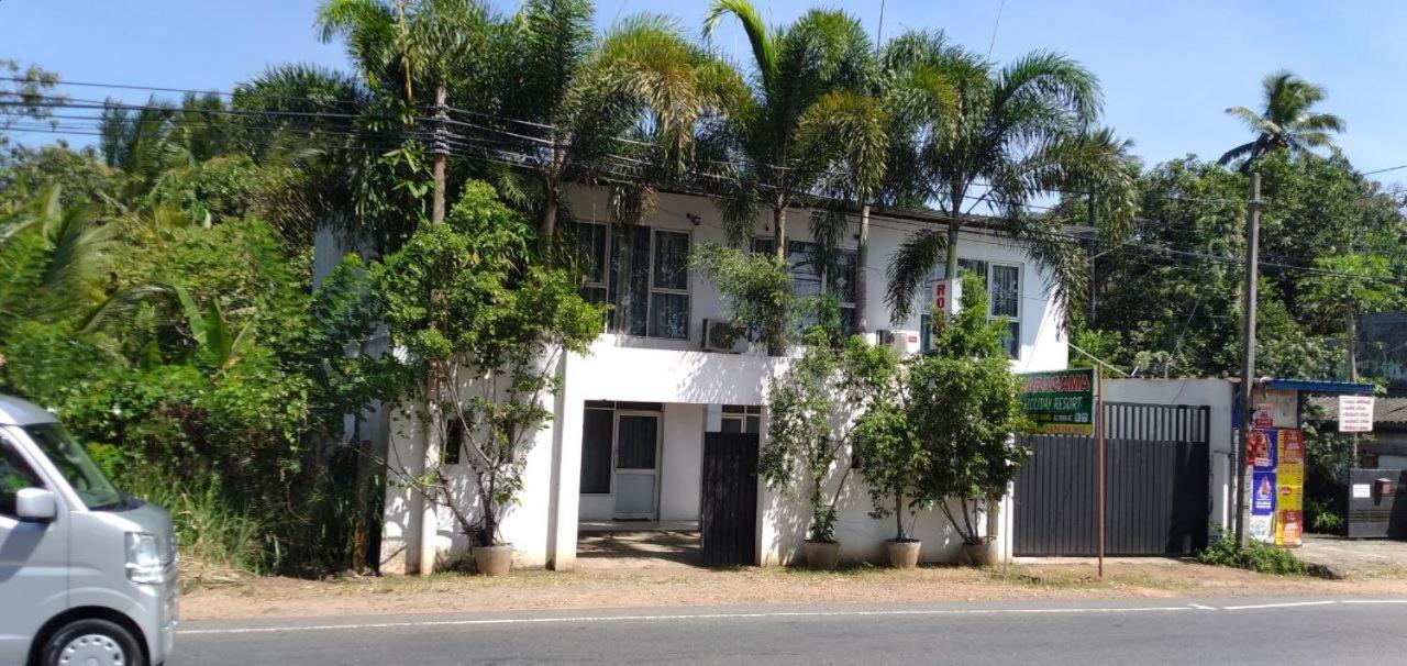 Saragama Holiday Resort Kurunegala Bagian luar foto
